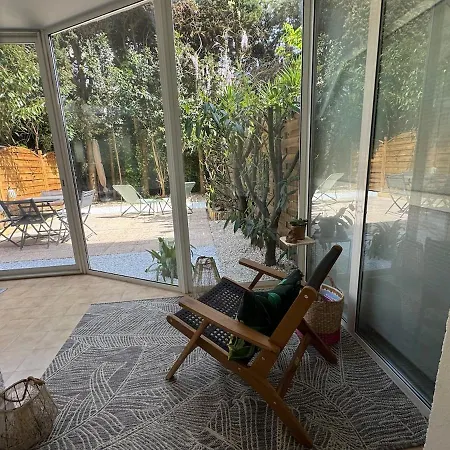 4 People Pool Air Conditioning Garden Apartment *