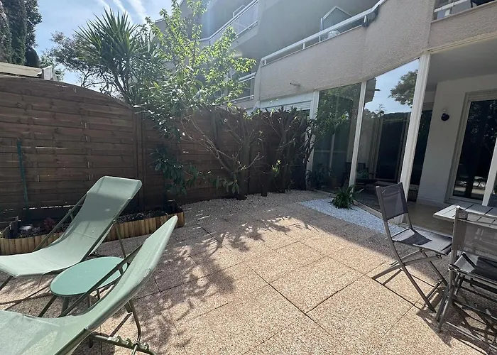Apartment 4 People Pool Air Conditioning Garden Mandelieu-la-Napoule
